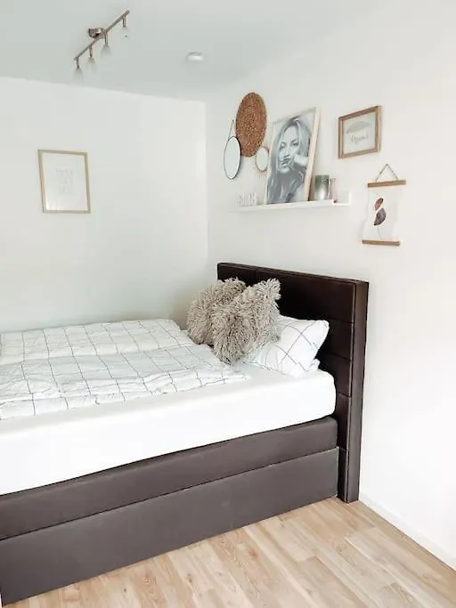 Apartment *Top*+Allgaeu*Familie*Netflix*Mit Garten & *Ps4* Kaufbeuren Germany